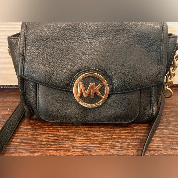 Michael Kors Black Leather Crossbody Shoulder Bag - Picture 2 of 7
